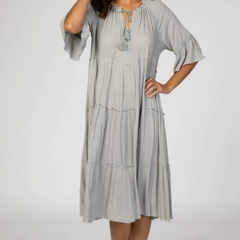 1.4.3. Story By Line Up Dress Grey Tiered Ruffle Size Medium‎